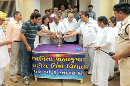 Brahmakumaris Organized a Medical Camp