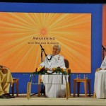 interviewer-nileshbhai-shukla-with-sister-jayanti-and-sister-shivani-on-_1