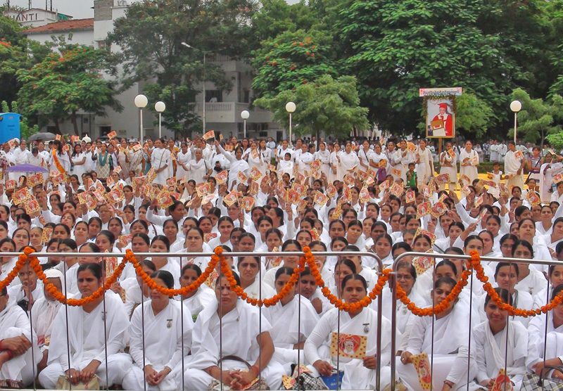 Observance of 5th Ascension Anniversary of Dadi Prakashmani ji
