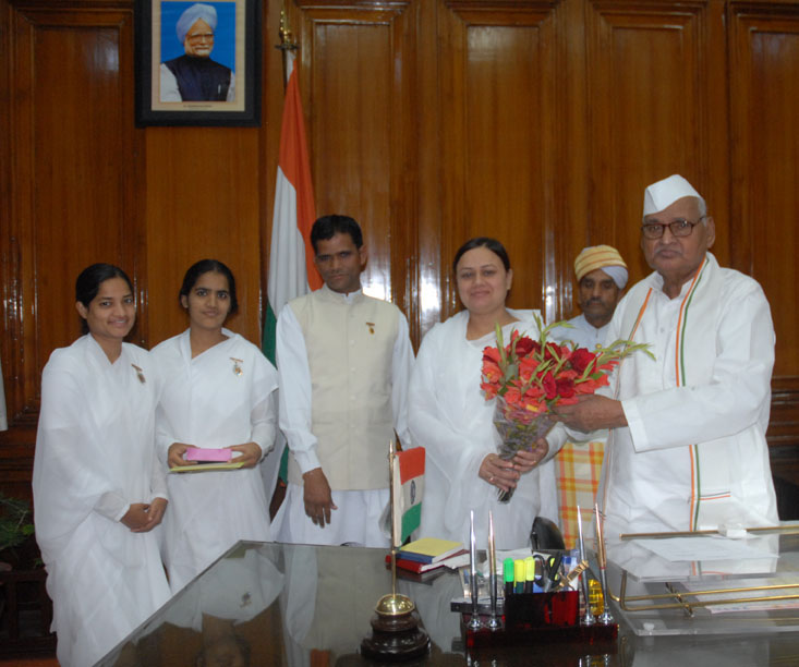 B. K. Reena, B. K. Dilip , B. K. Richa, B. K. Mitali in photo during meeting with Governor of M.P