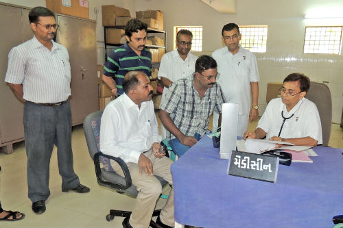 Brahmakumaris Organized a Medical Camp at Sabarmati Central Jail, Ahmedabad